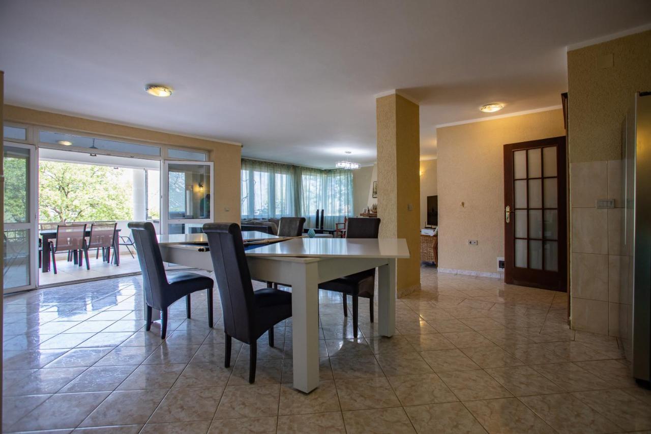 Ana Apartment Kotor Luaran gambar