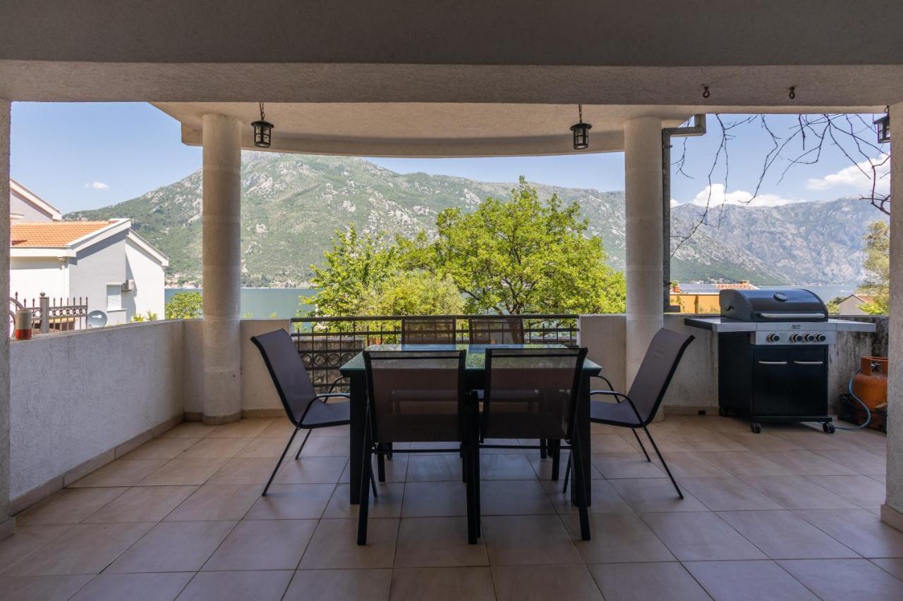 Ana Apartment Kotor Luaran gambar