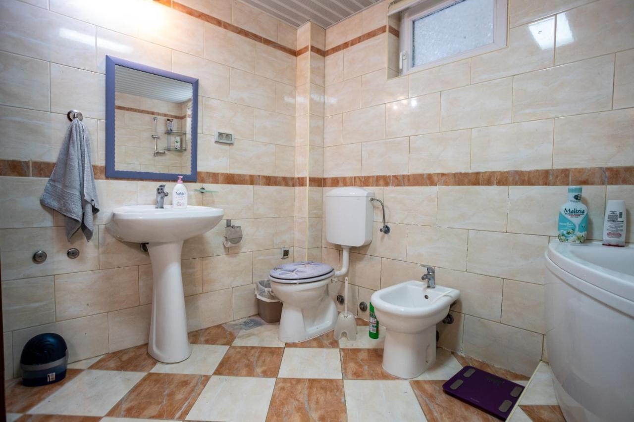 Ana Apartment Kotor Luaran gambar