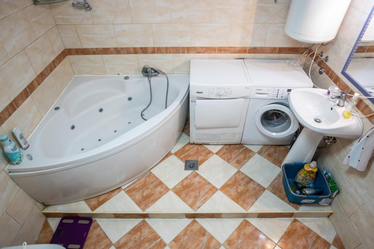 Ana Apartment Kotor Luaran gambar