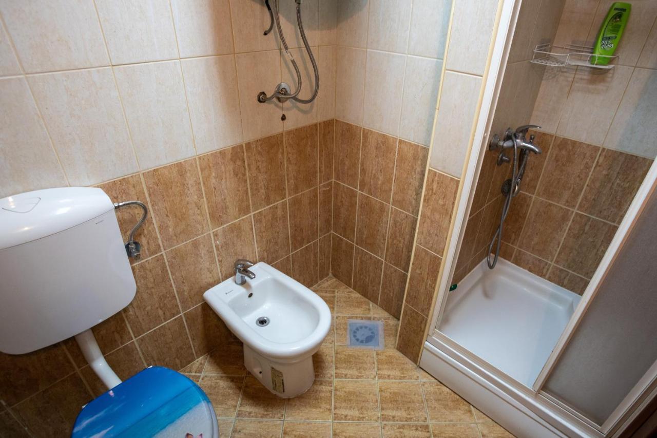 Ana Apartment Kotor Luaran gambar