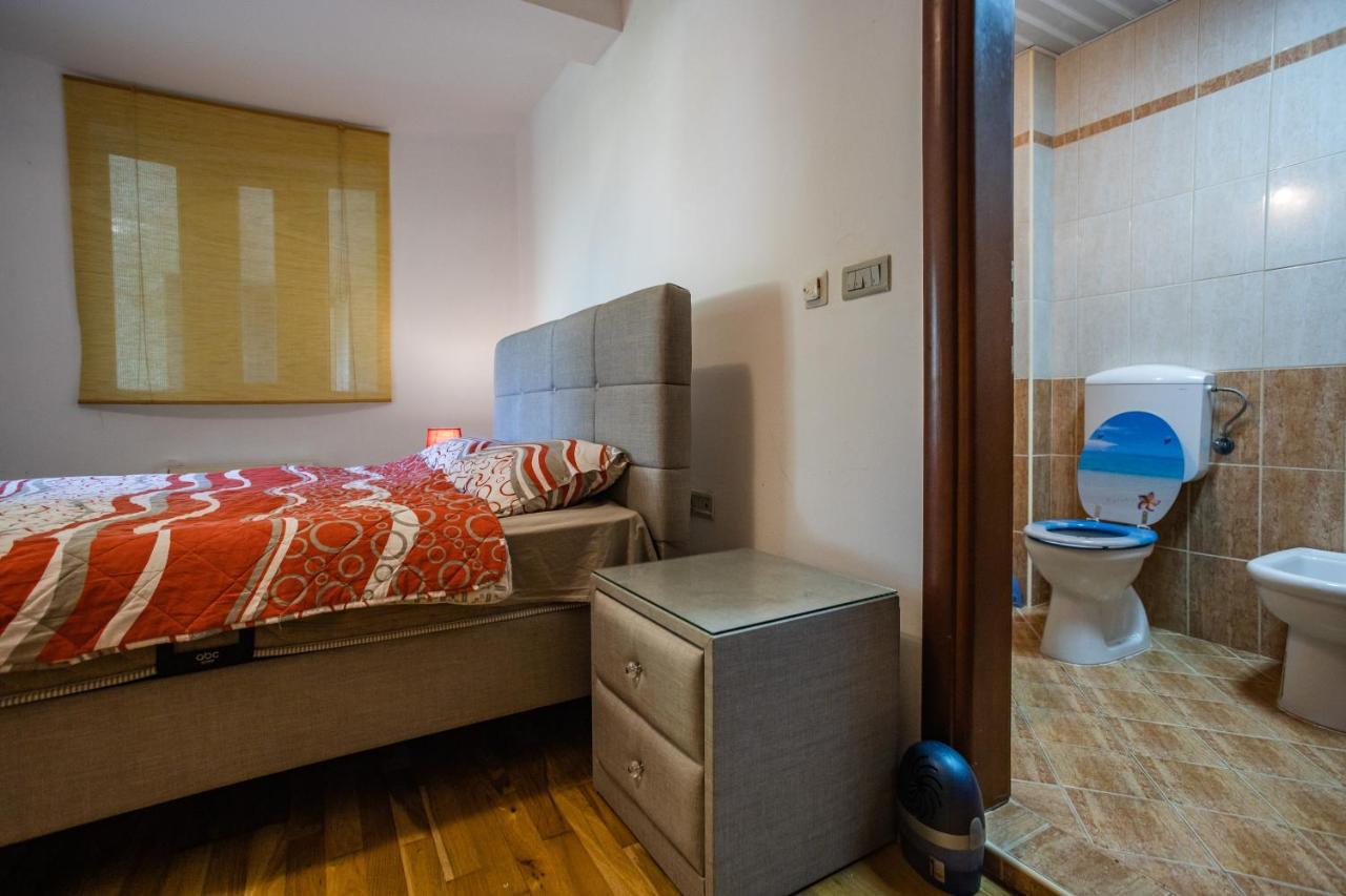 Ana Apartment Kotor Luaran gambar