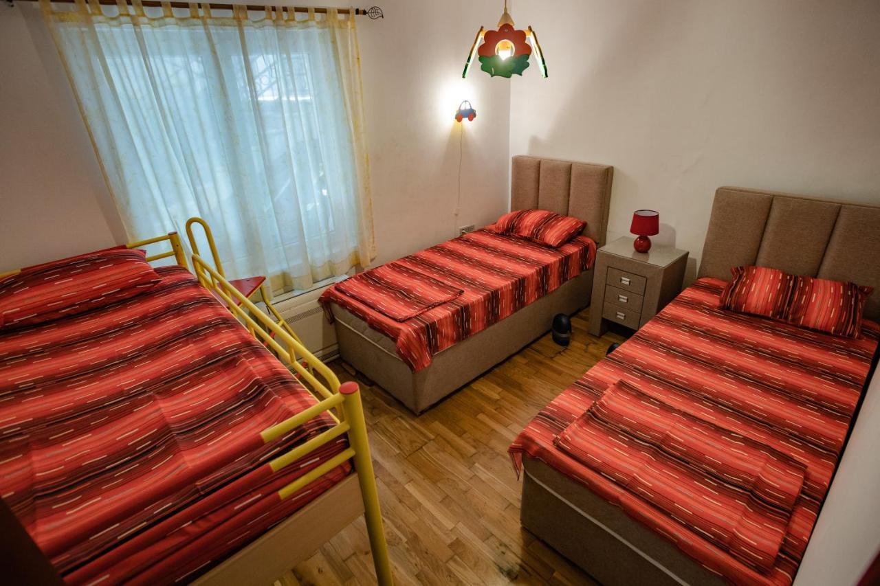 Ana Apartment Kotor Luaran gambar